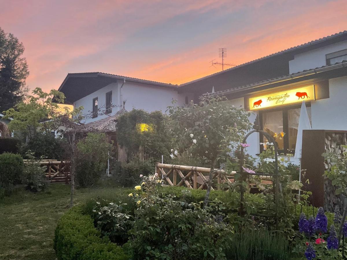 Zu Jeddelohs Lodge Hotel Gladenbach Ngoại thất bức ảnh