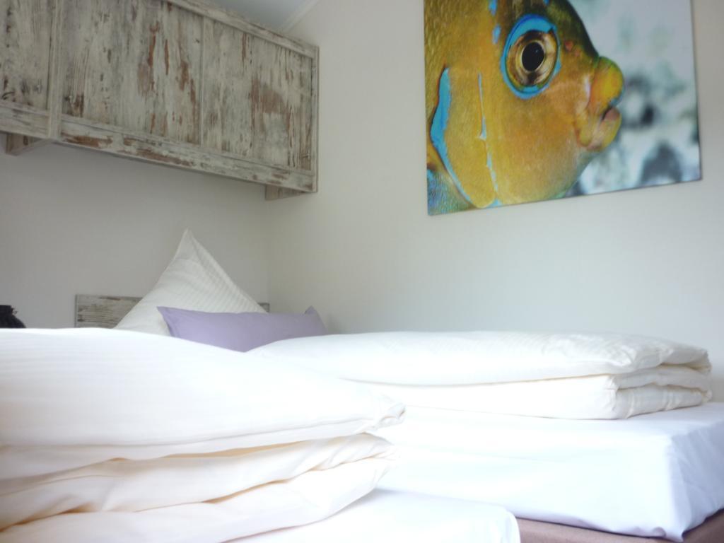 Zu Jeddelohs Lodge Hotel Gladenbach Ngoại thất bức ảnh