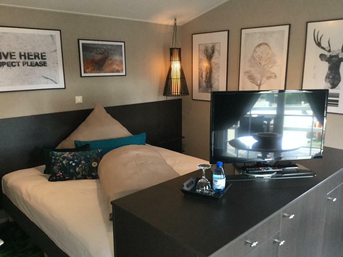 Zu Jeddelohs Lodge Hotel Gladenbach Ngoại thất bức ảnh