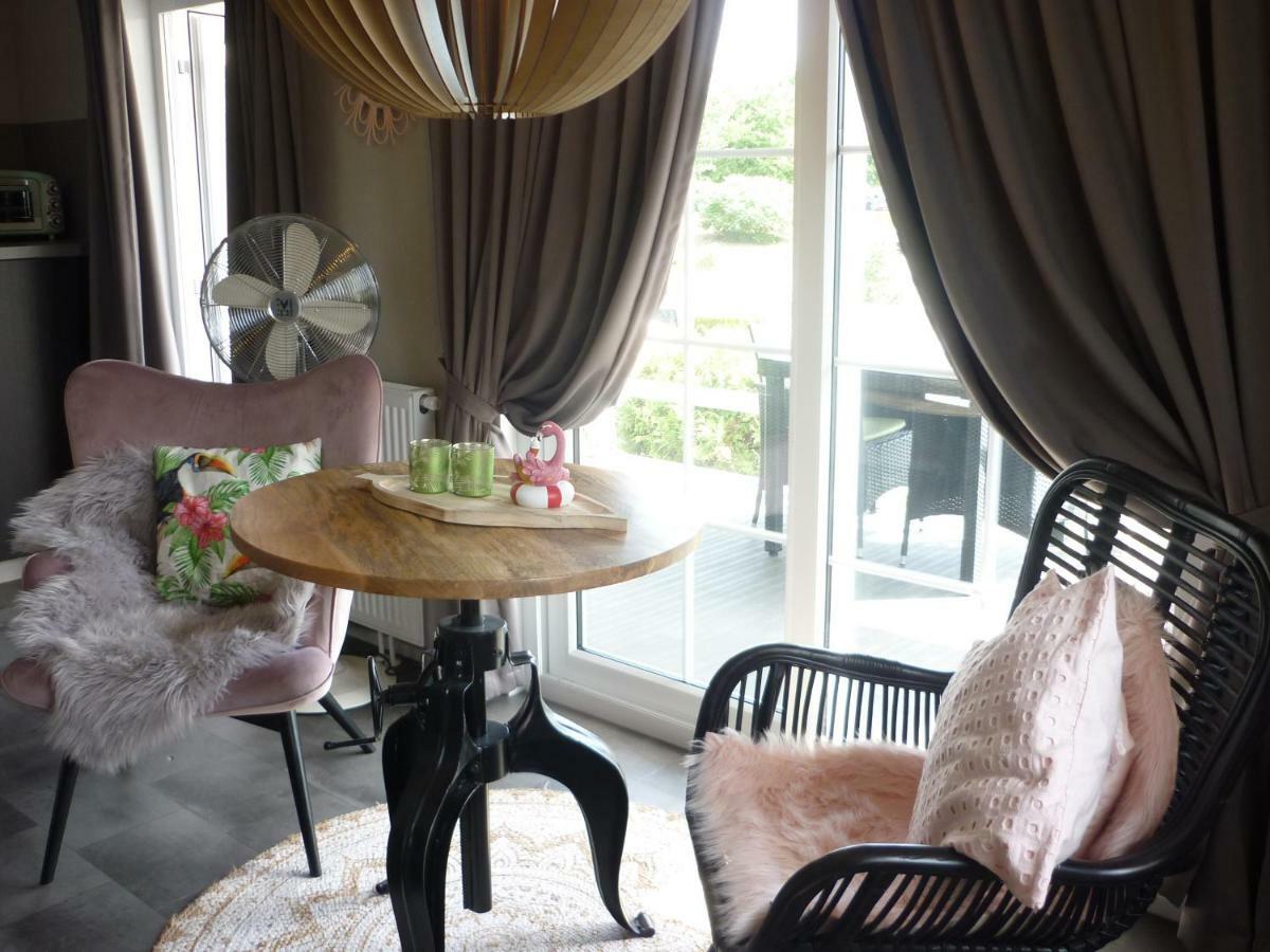 Zu Jeddelohs Lodge Hotel Gladenbach Ngoại thất bức ảnh